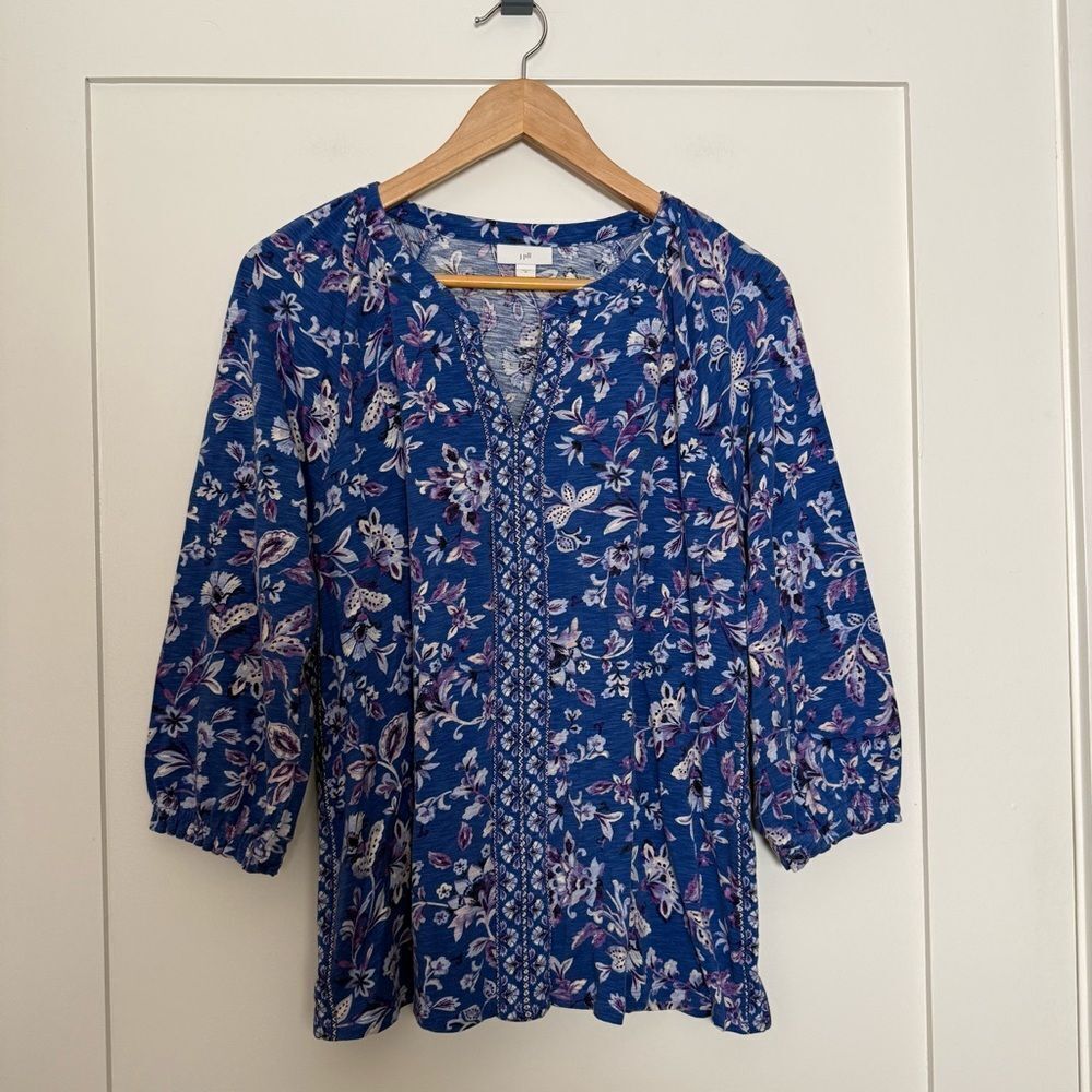 J Jill Top Womens Sz M Blue Floral 3/4 Sleeve V Neck Office Boho Artsy Colorful